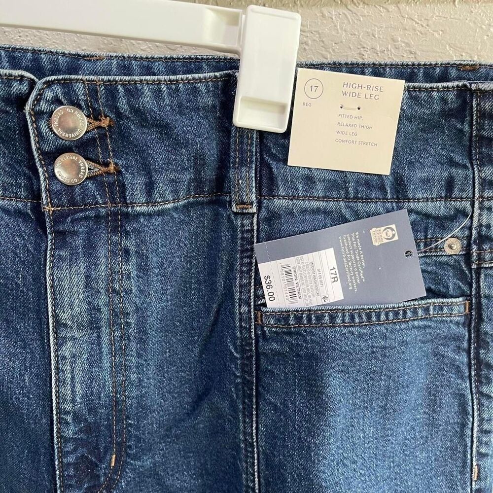 Universal-thread Women's size 17 Blue and Navy Jeans - Picture 4 of 4